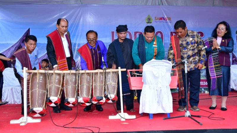 Wabup Samosir, Even HSF Horja Bius Mangase Taon Sebagai Budaya Harus Dilestarika