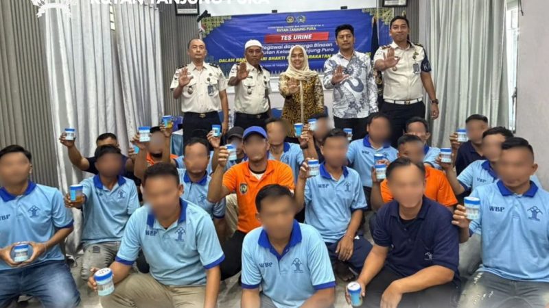 Sambut HBP ke-62, Rutan Tanjung Pura dan BNNK Langkat Gelar Tes Urine Massal