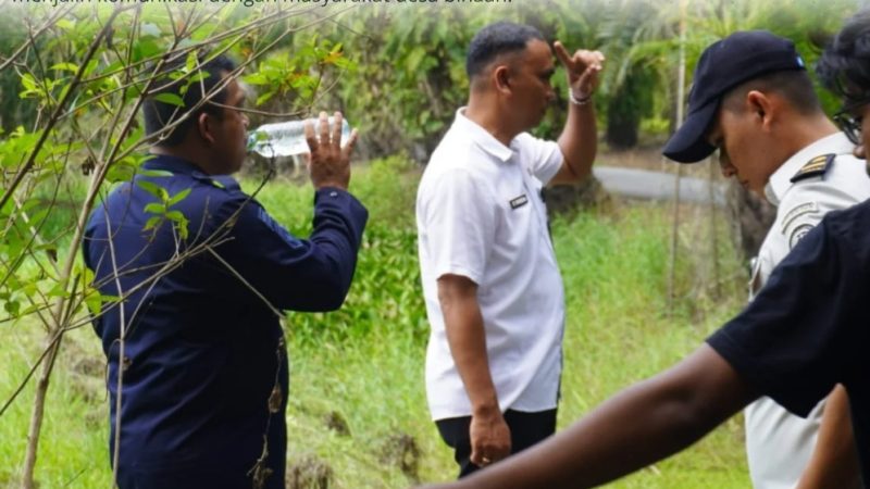 Rutan Tanjung Pura Bersihkan Lahan Ketahanan Pangan di Desa Binaan Pemasyarakatan