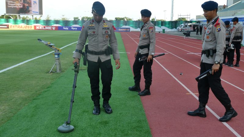 Jelang Laga Filipina Vs Australia, Gegana Brimob Polda Sumut Sterilisasi Stadion Madya untuk Pastikan Keamanan ASEAN U-19 Boys’ Championship 2026