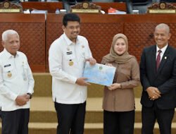 Bobby Nasution Sampaikan Ranperda Pertanggungjawaban APBD 2025, Pemprov Sumut Catat Surplus Rp521,494 Miliar