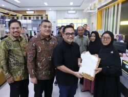 Tinjau Kantah Kota Batam Bersama Komisi II DPR RI, Wamen ATR/Waka BPN Pastikan Pelayanan Pertanahan Berjalan Efisien