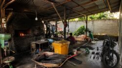 Dari Bengkel Desa ke Rantai Pasok Sawit, PTPN IV PalmCo Naikkan Kelas IKM Pandai Besi