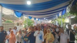 Bahas Persampahan, Antonius Devolis Tumanggor Tutup Sosialisasi dengan Lagu