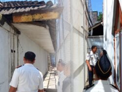 Perkuat Keamanan dan Ketertiban Rutan Tanjung Pura Laksanakan Kontrol Keliling (TROLLING) diTitik Rawan Brandgang
