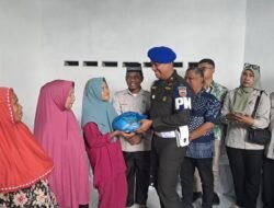 Kolaborasi KBB dan Subdenpom I/5-1 Belawan Bagikan Puluhan Paket Sembako kepada Warga