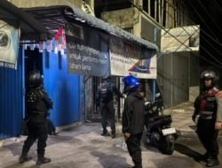 Tim Macan Polres Pelabuhan Belawan Amankan Sajam Saat Patroli