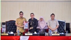 Rico Waas Hadiri Paripurna DPRD: Perda Penanggulangan Kemiskinan Direvisi